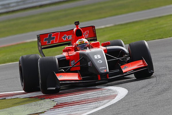Bianchi si pro zítřejší závod vyjel pole position