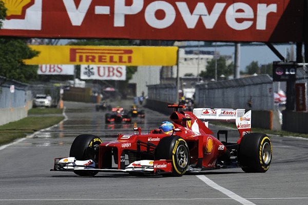 Alonso brání zvolenou strategii, přestože nevyšla
