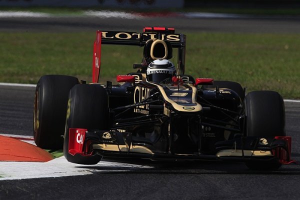 Räikkönen chce také v Singapuru vystoupit na podium