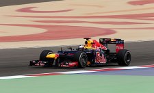 Vettel si v Bahrajnu připsal první letošní pole position!