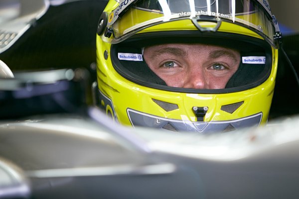 Také Rosberg penalizován za výměnu převodovky