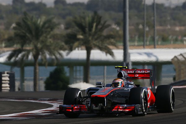 Mclareny se ve třetím tréninku vrátily do čela Mclareny se ve třetím tréninku vrátily do čela