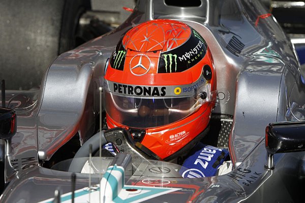 Schumacher podstoupil druhou operaci, jeho stav se zlepšil
