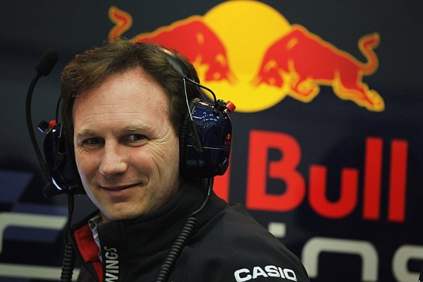 Vettel do Ferrari nejde, prohlásil šéf Red Bullu Horner