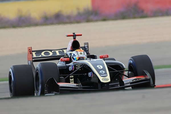 Lotus se vrací z prvních předsezónních testů 