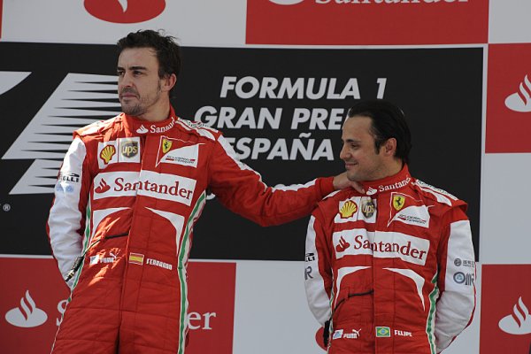 Massa: Alonsova absence je neprofesionální