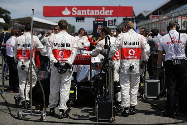 Santander zůstává s McLarenem