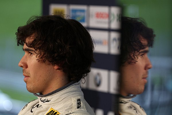 Wickens vítězí, třetí místo pro Spenglera a BMW Wickens vítězí, třetí místo pro Spenglera a BMW