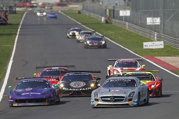 Působivé obsazení Blancpain GT Series 2016