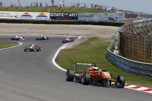 Rosenqvist podruhé v kariéře vyhrál F3 Masters