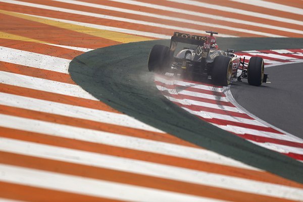 Räikkönena limitovaly přehřívající se brzdy