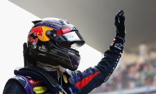 Vettel v indických kvalifikacích i nadále neporažen