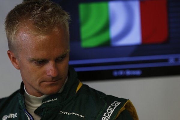Kovalainen má namířeno zpátky do Formule 1