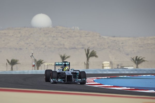 Rosberg na Sakhiru překvapil, vybojoval pole position