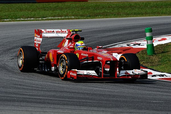 Ferrari letos bude bojovat o titul, věří Massa