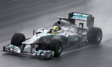 Rosberg na čele tabulky také odpoledne