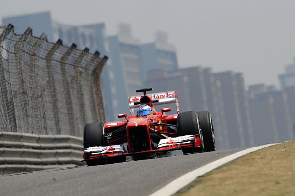 Ferrari zásluhou Alonsa opět nejrychlejší
