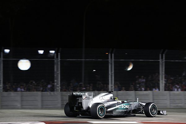 Rosberga druhé místo na startu překvapilo
