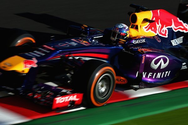Strategickou bitvu v Japonsku vyhrál Vettel