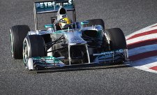 Mercedes díky Hamiltonovi na čele