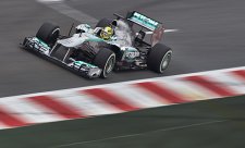 Testy v Barceloně začal nejrychleji Rosberg