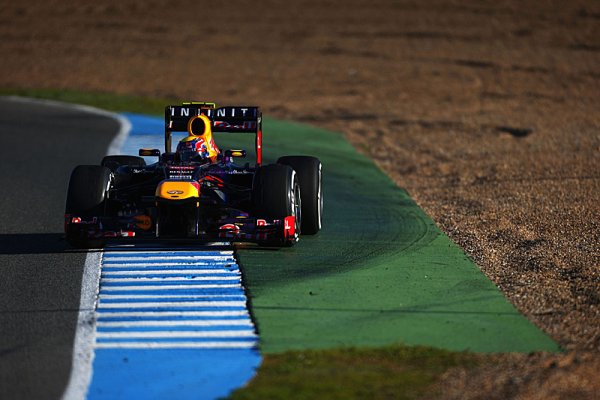 Red Bull je na tom lépe než loni, říká Webber