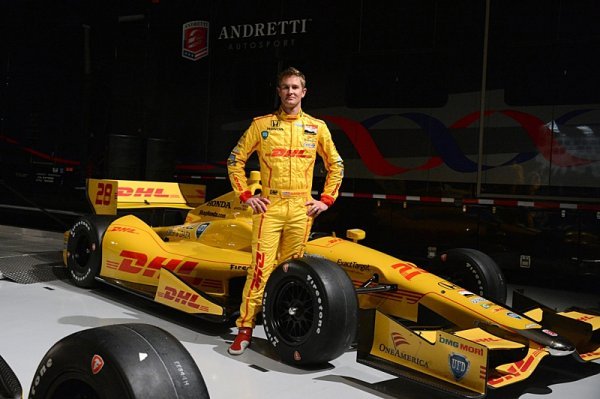 Hunter-Reay pokračuje u Andrettiho s podporou DHL