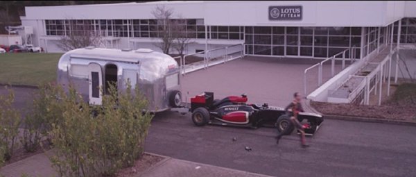 Video: Lotus láká fanoušky na novou sezónu 