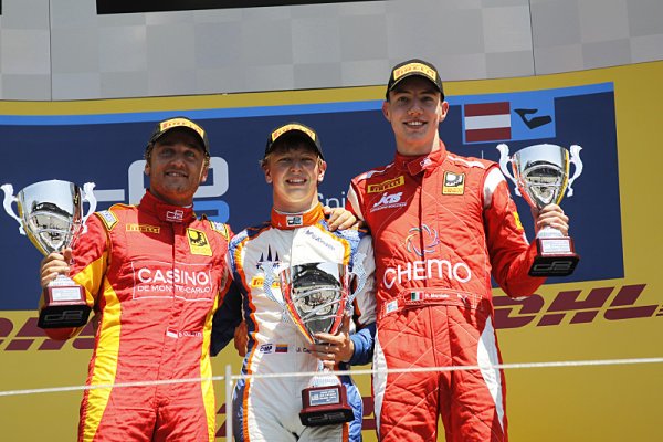 Cecotto na Red Bull Ringu získal emotivní vítězství Cecotto na Red Bull Ringu získal emotivní vítězství