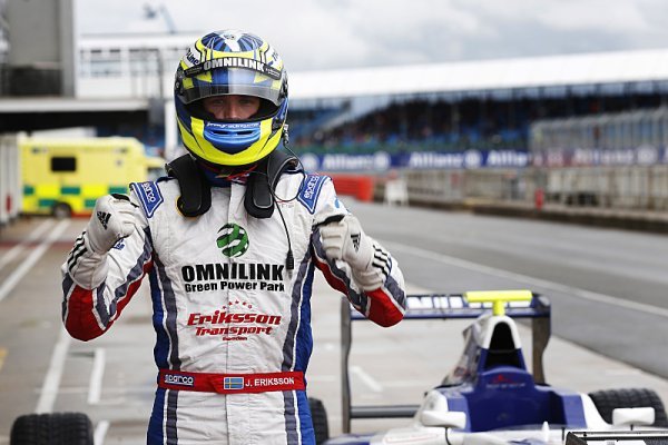 Eriksson se na Silverstone dočkal svého prvního pole position Eriksson se na Silverstone dočkal svého prvního pole position
