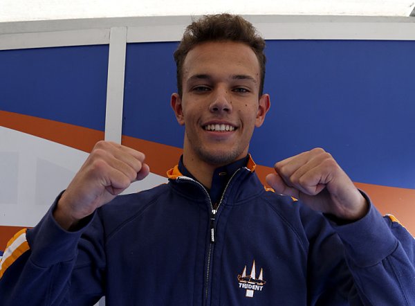 Ghiotto při svém debutu vybojoval pole position