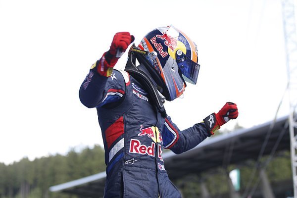 Red Bull přesouvá své jezdce do GP2