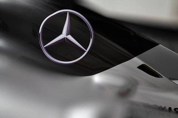 Motor Mercedesu je prý v souladu s pravidly