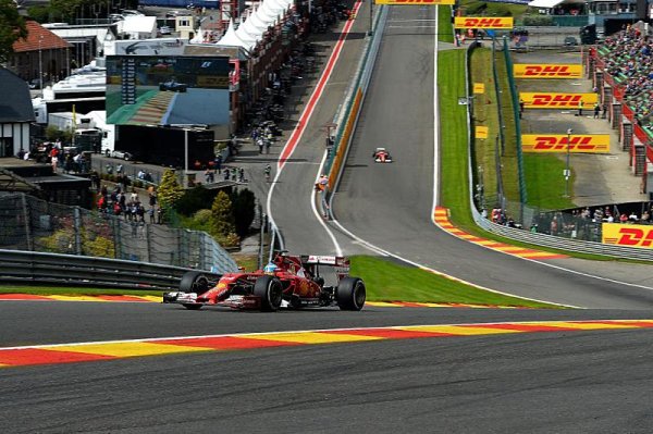 Alonsa potěšila konkurenceschopnost Ferrari