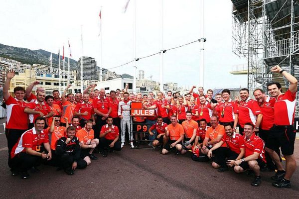 Manor-Marussia truchlí za Julesem Bianchim