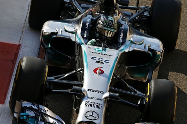 Rosberg: Hamilton si titul zaslouží