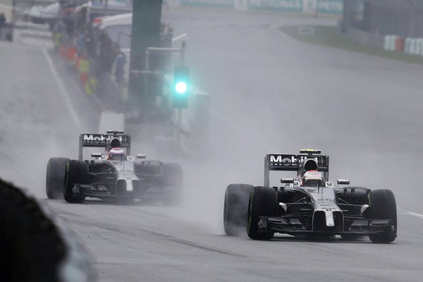 Boullier: Na třetí vozy je již pozdě 