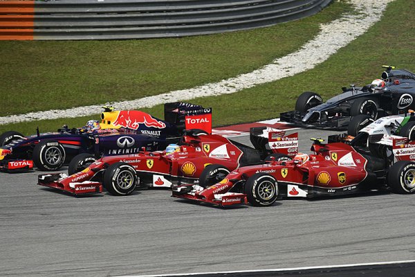 Ferrari chce třetí vůz kvůli "show"