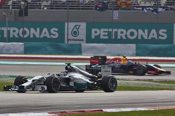 Mercedes očekává návrat Red Bullu
