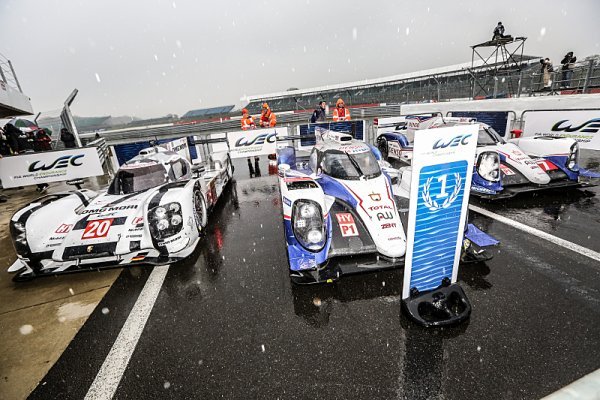 Porsche při své premiéře třetí, nestačilo jen na toyoty