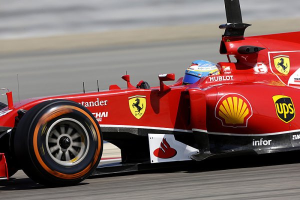 Závodění ve F1 se příliš nezmění, odhaduje Alonso
