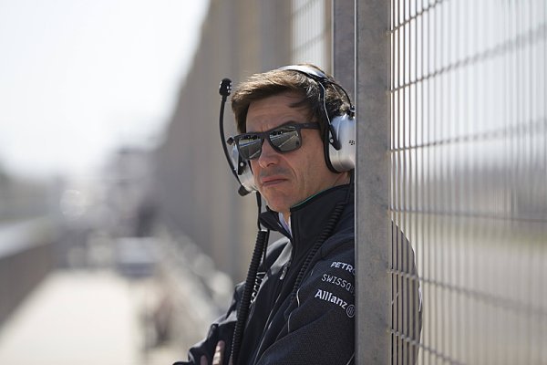 Toto Wolff odmítl nabídku závodit v F1