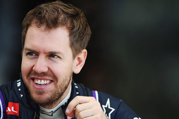 Sebastian Vettel má s Ferrari tříletý kontrakt