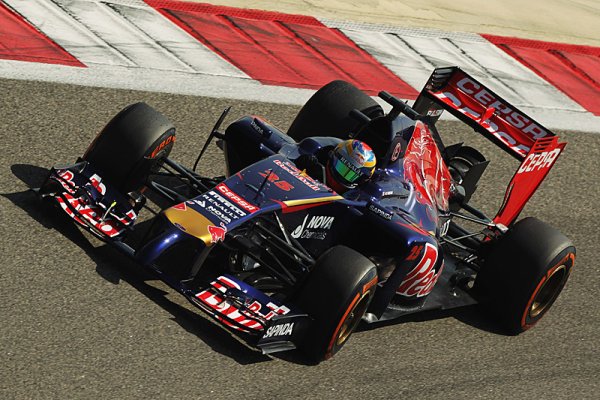 Toro Rosso zastavil "závažný" problém s motorem