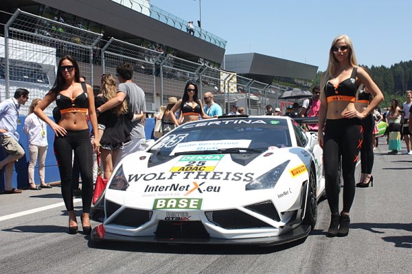 Enge a Lamborghini září v Rakousku Enge a Lamborghini září v Rakousku