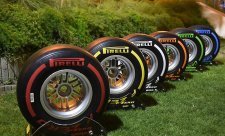 Explozi Vettelovy pneumatiky způsobily úlomky na trati