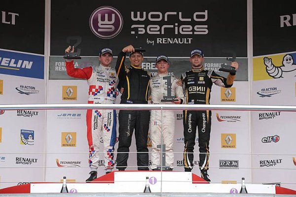 Formule Renault 3.5 má za sebou poslední závodní víkend Formule Renault 3.5 má za sebou poslední závodní víkend