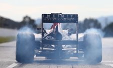Red Bull čeká na jasné stanovisko Renaultu