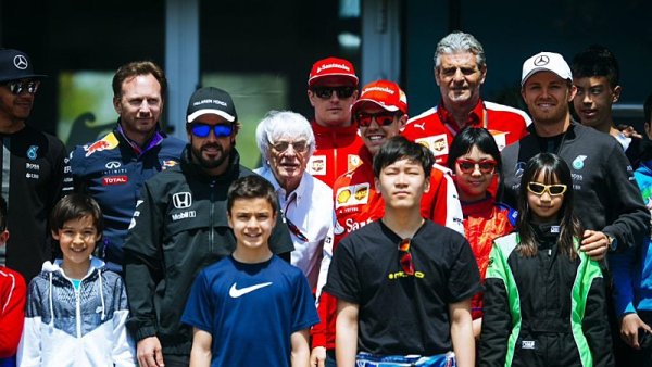 Fanoušci F1 chtějí změny, milují Räikkönena a Ferrari