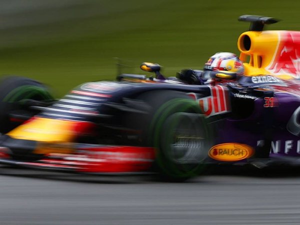 Red Bull: Na tento závod raději zapomenout Red Bull: Na tento závod raději zapomenout